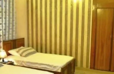 Pak Kashmir Boy's Hostel